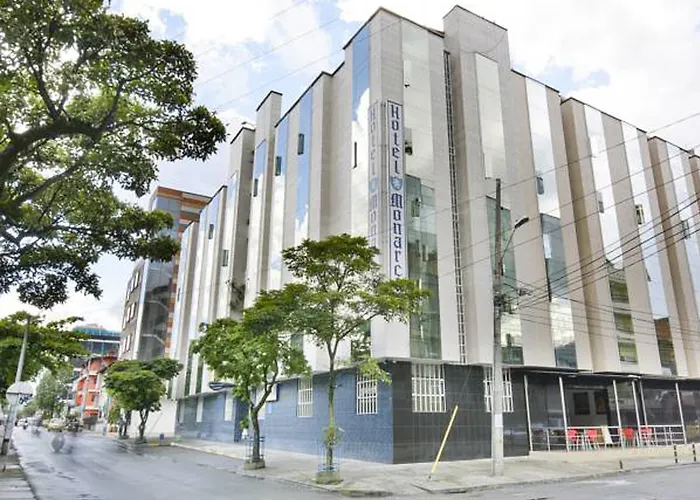 Hotel Monarca